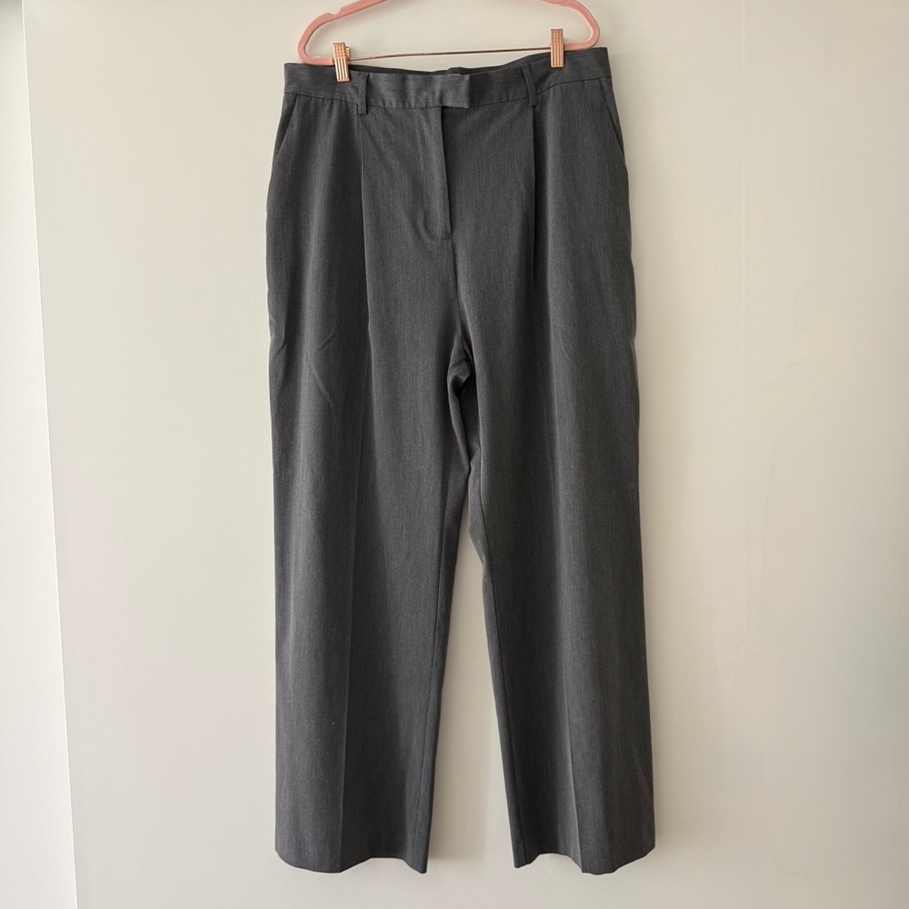 Djerf Avenue Favorite Pants Grey